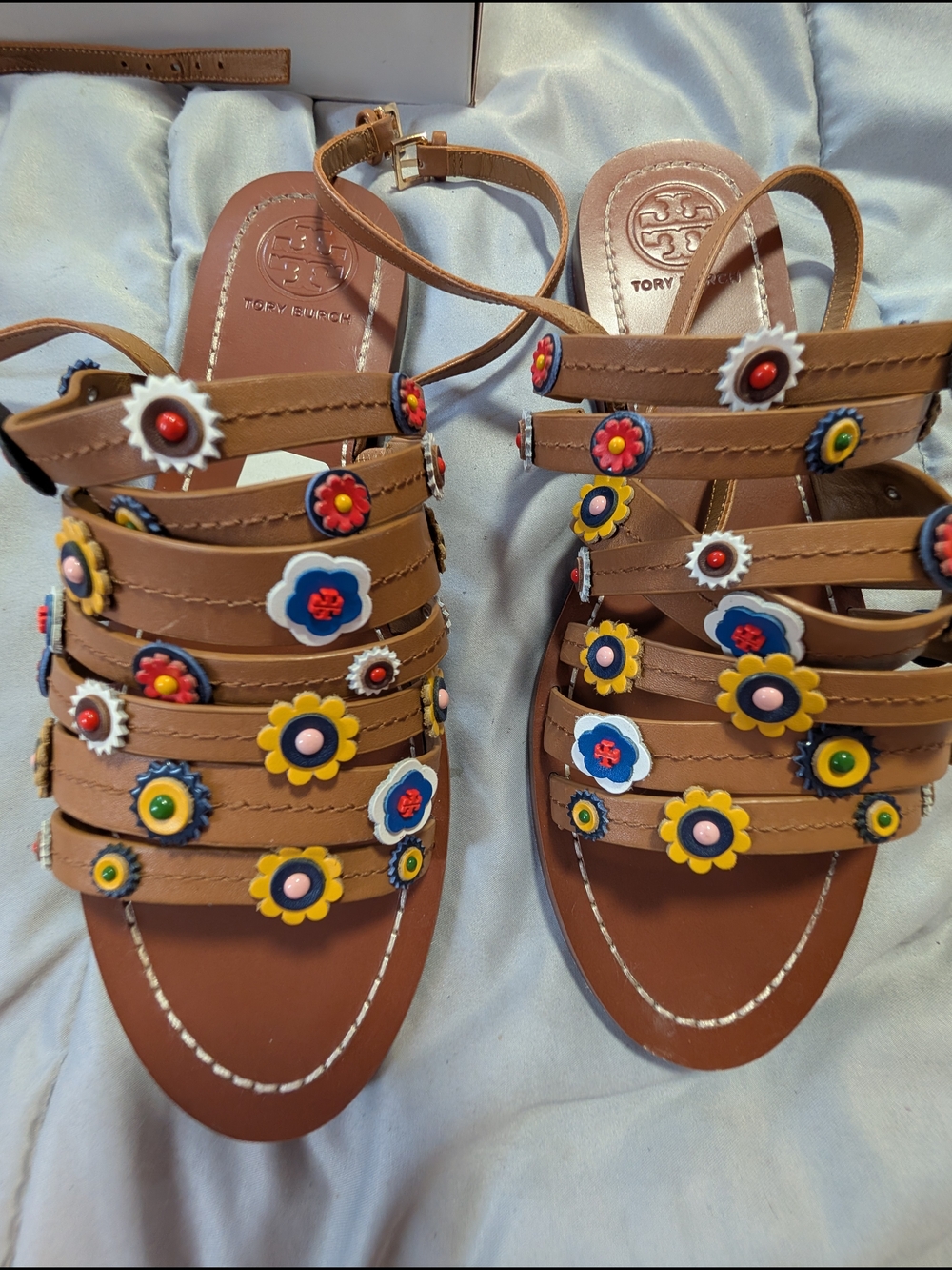 Tory Burch Brown Leather Floral Appliqué Strappy Sandals - Picture 3 of 6